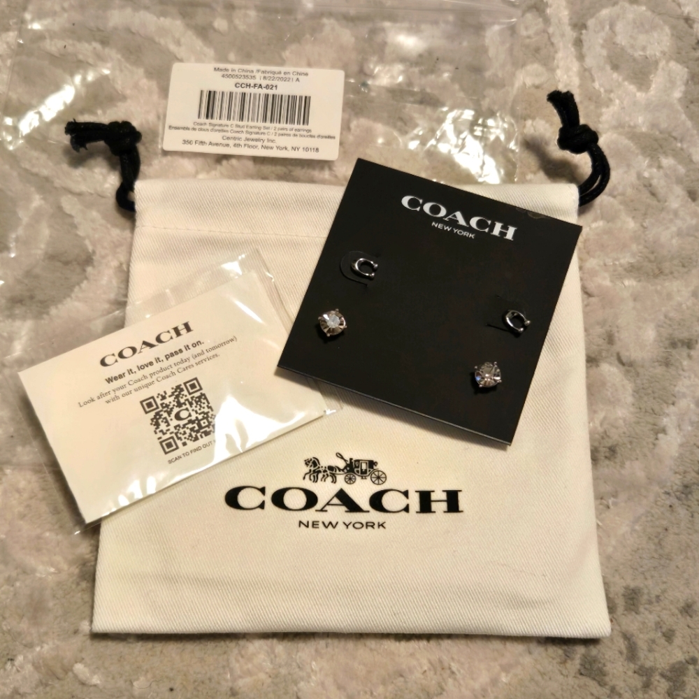 Coach Signature C Stud Earrings Set